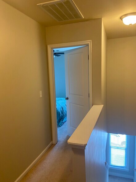 Building Photo - 1456 Roustabout Way