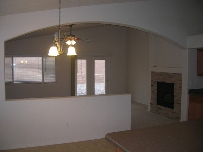 Building Photo - Beautiful 4 Bedroom Home in Rio Rancho