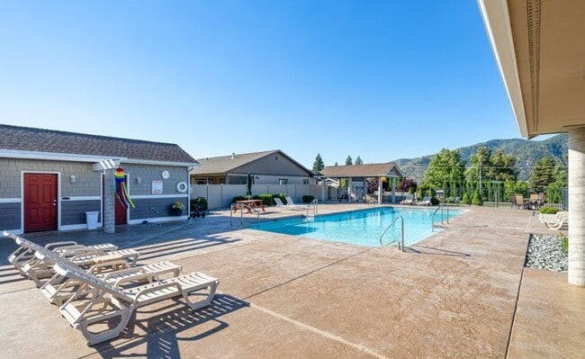 Building Photo - 608 Havenwood Dr