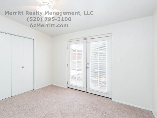 Building Photo - Spacious 3-Bedroom, 2-Bathroom Home Near U of A and Banner Health