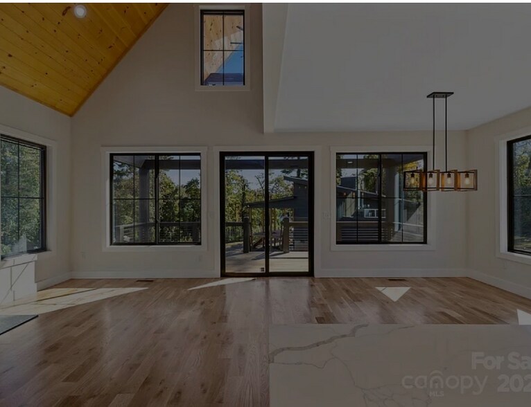 Building Photo - 154 Osceola Rd