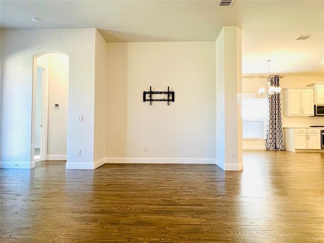 Building Photo - 4408 Juniper Ln