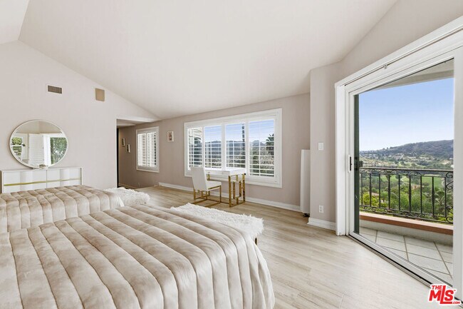 Building Photo - 24366 La Masina Ct