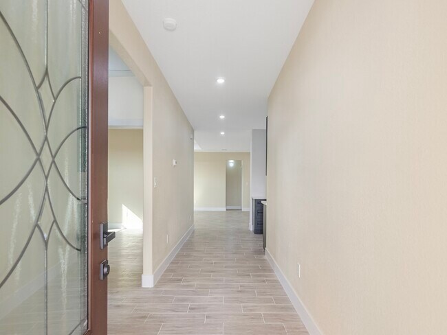 Building Photo - 327 Rd 5840