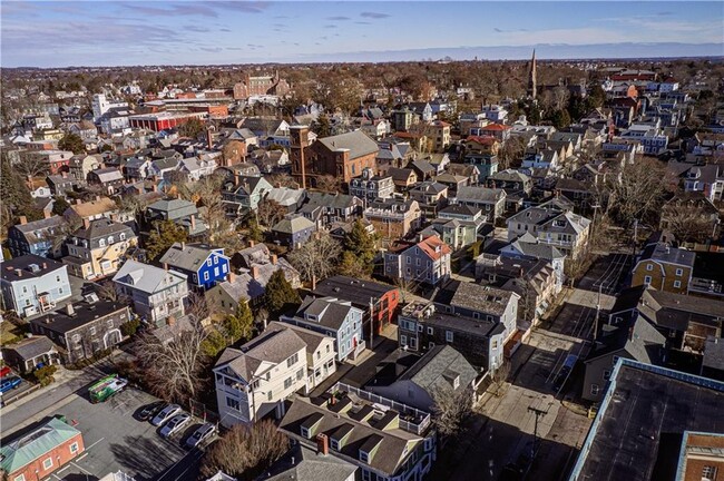 Building Photo - 30 Prospect Hill St