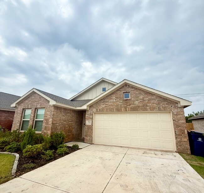 Building Photo - 3733 Palmetto Blf Dr