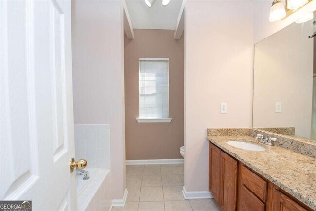 Building Photo - 116 Sagamore Ln