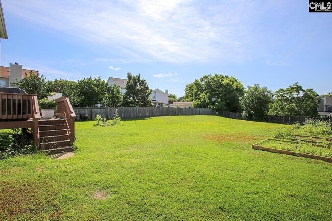 Building Photo - 305 Beltrees Dr