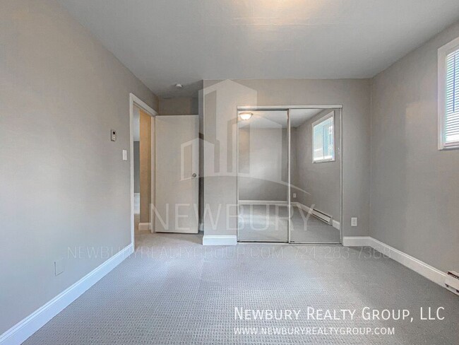 Building Photo - 1459 Poplar St