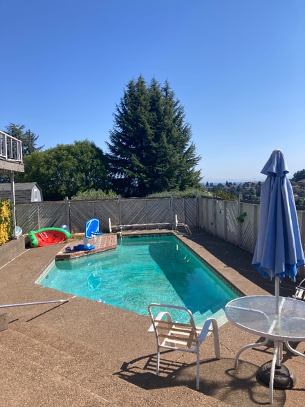 Building Photo - 3444 Glen Creek Rd NW