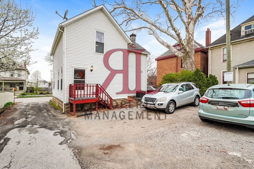 Building Photo - 1104 Pennsylvania Ave