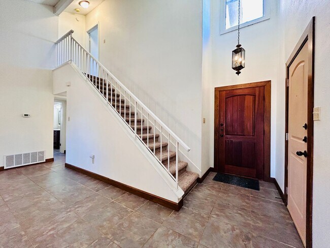 Building Photo - 11300 Maidenstone Dr