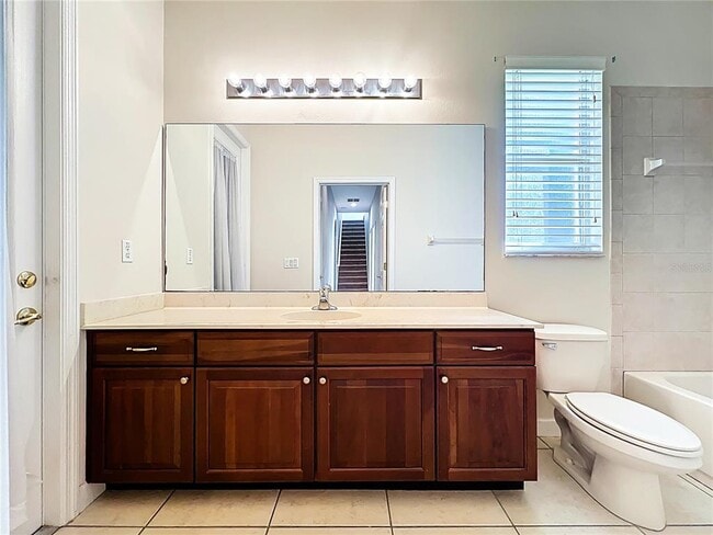 Building Photo - 2830 Cardassi Dr