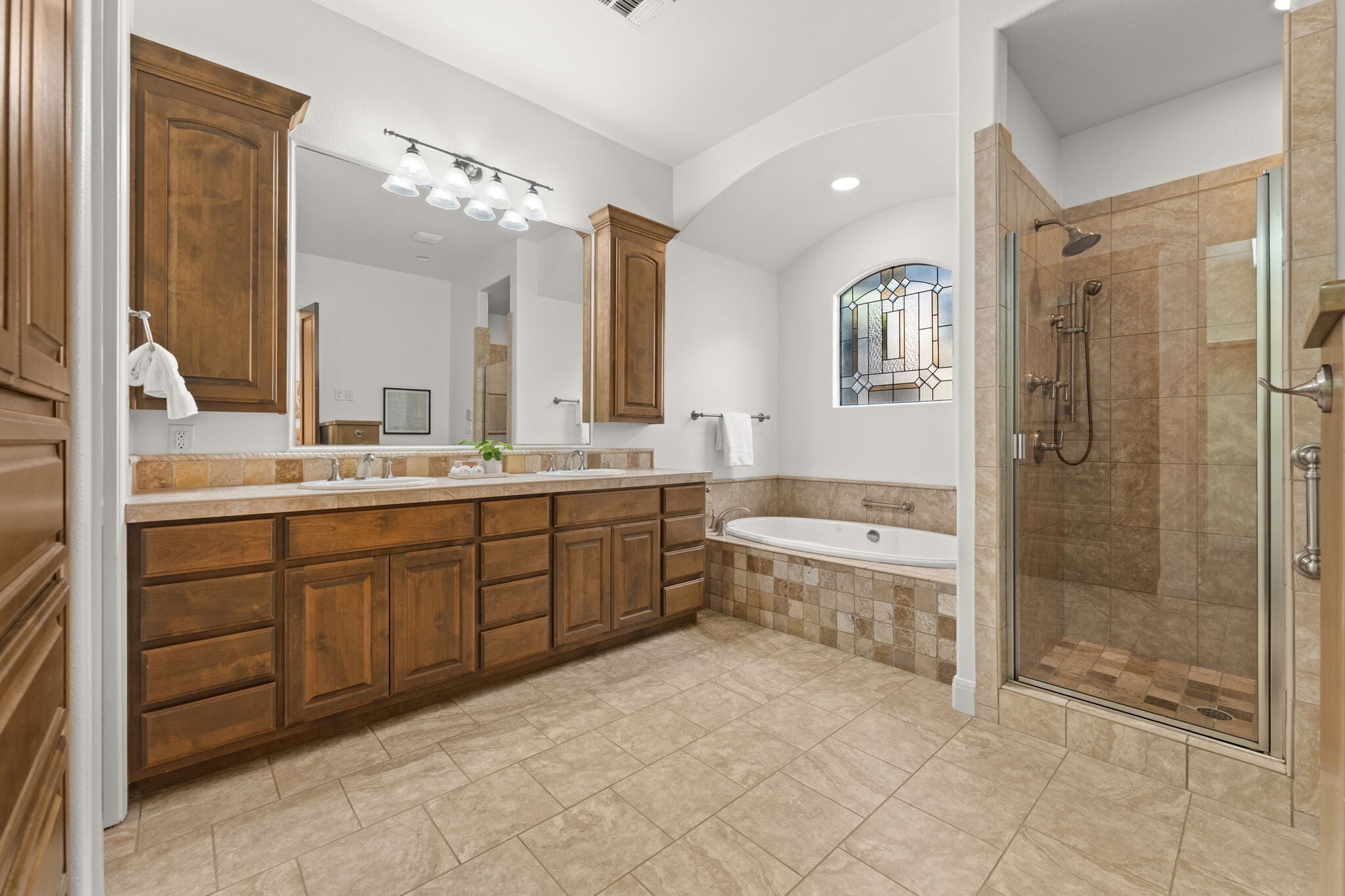 Building Photo - 15 Borello Dr