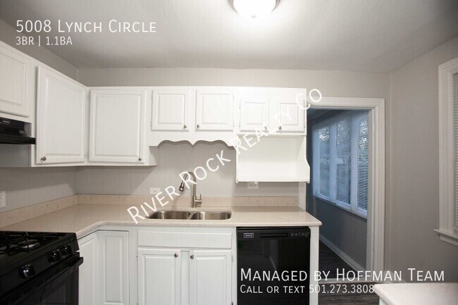 Building Photo - 5008 Lynch Dr