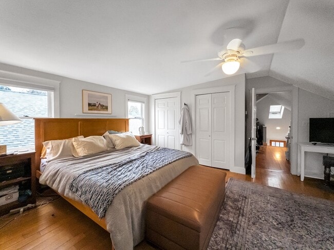 Building Photo - 23 Kingsboro Park