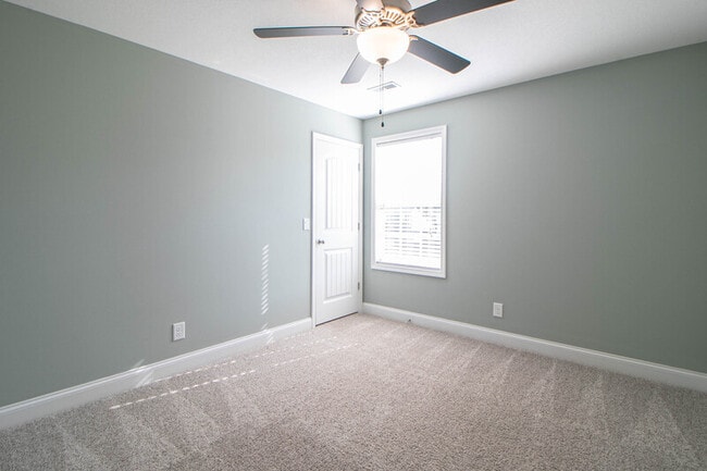 Building Photo - 1201 Morstead Dr