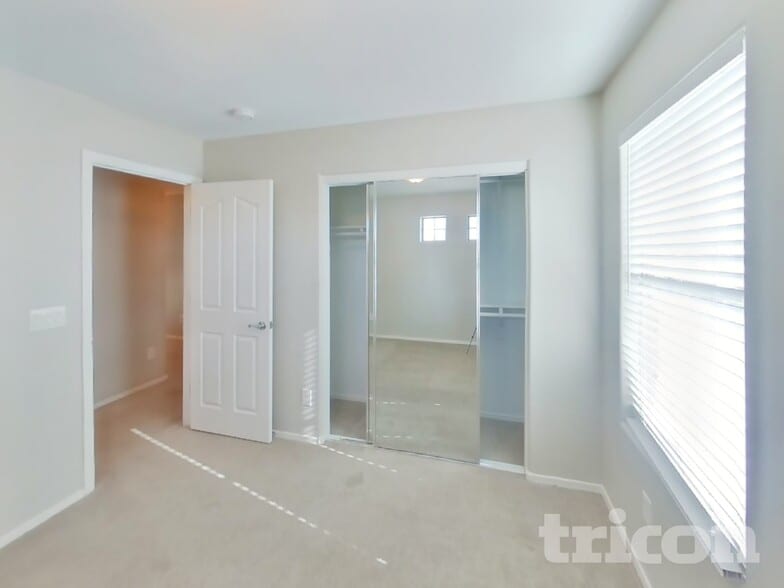 Building Photo - 41618 W Avella Dr