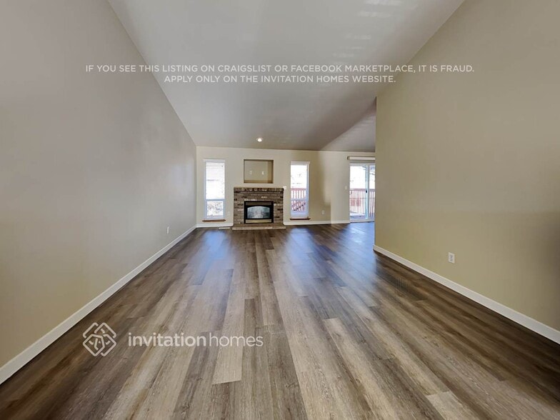 Building Photo - 8211 186 St E