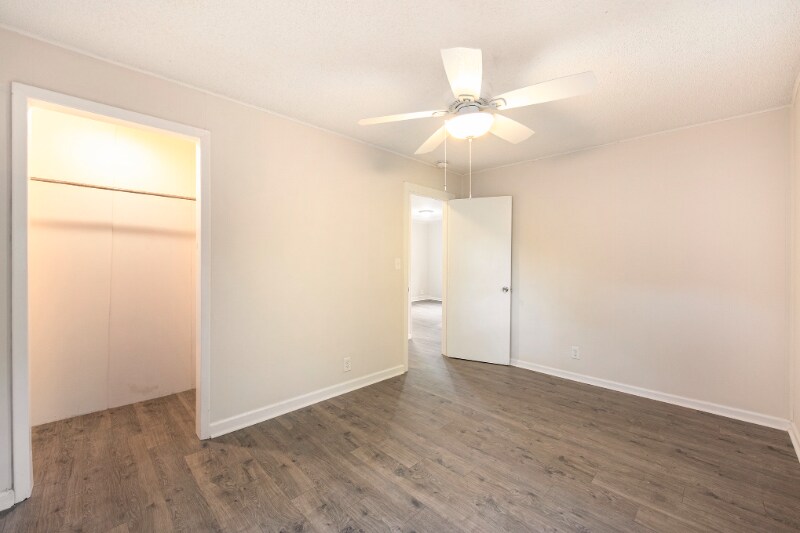 Building Photo - 4006 Niagara St