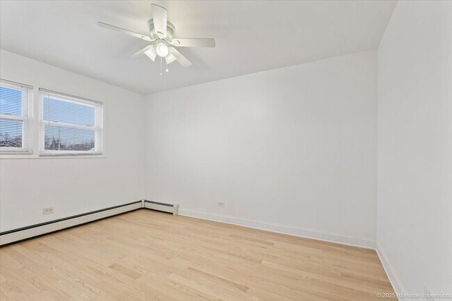 Building Photo - 7121 W 110th St