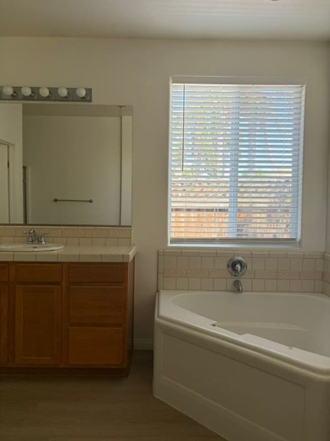 Building Photo - 11713 Alton Manor Dr