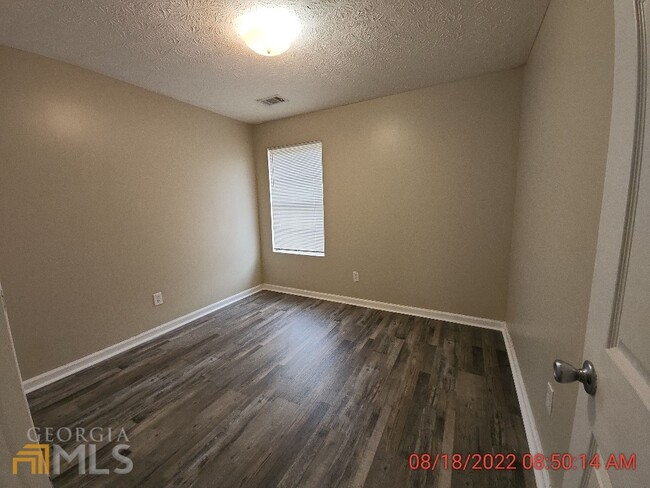 Building Photo - 10981 Big Sky Dr