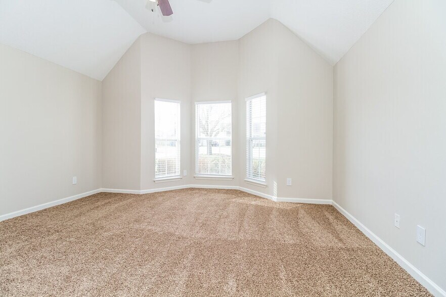 Building Photo - 202 Jack Patton Cove