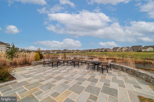 Building Photo - 21630 Hawksbill High Cir