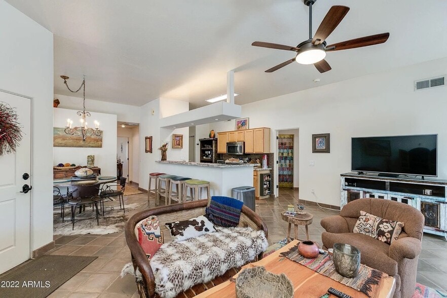 Building Photo - 39011 N Habitat Cir