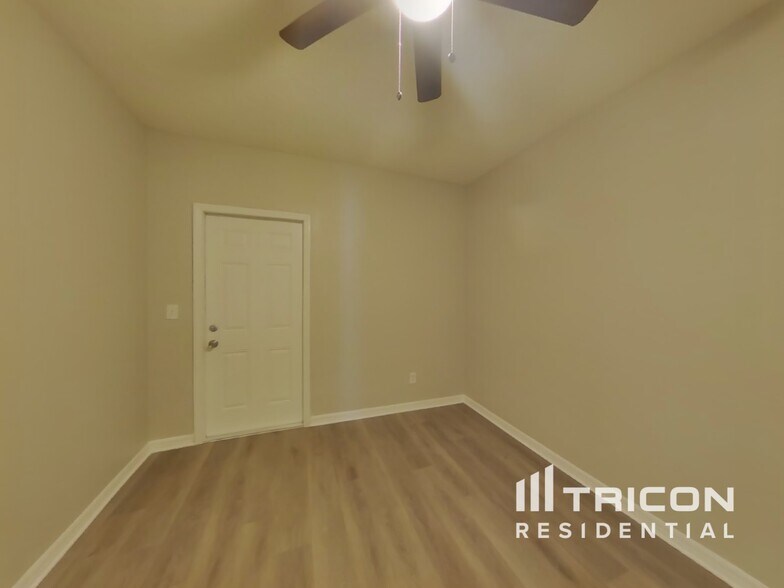 Building Photo - 15108 Deer Meadow Dr