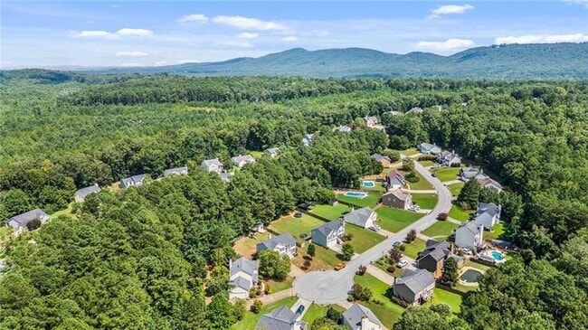 Building Photo - 14 Bryan Springs Rd SW