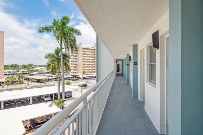 Primary Photo - 201 N Ocean Blvd