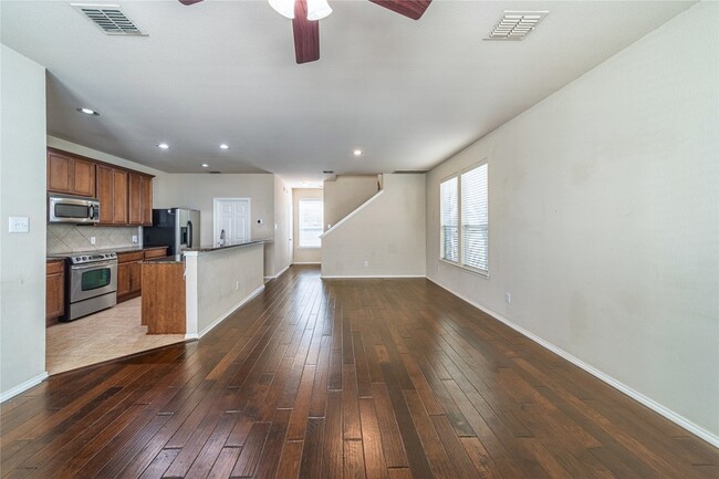 Building Photo - 7416 Coronado Ave