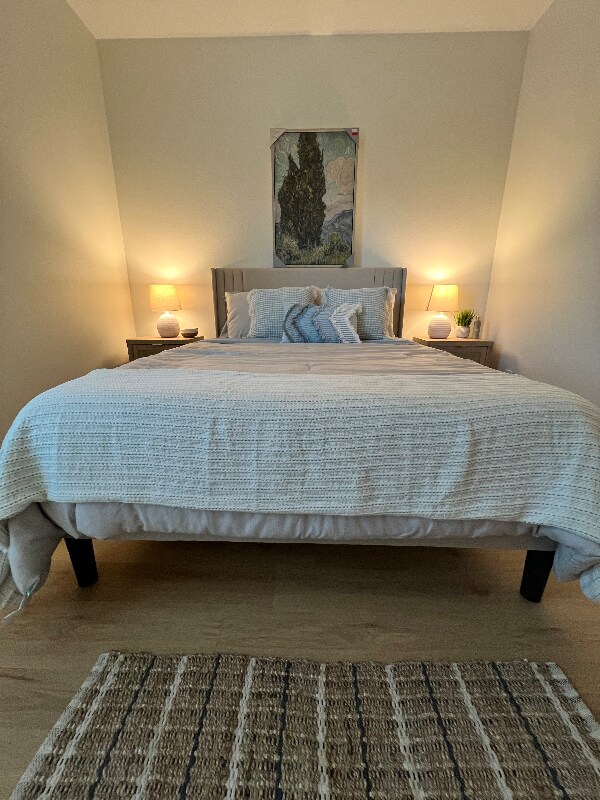 Building Photo - 324 Inwood Dr