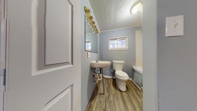 Building Photo - 3 bedroom/ 2bath home in Mansfield!