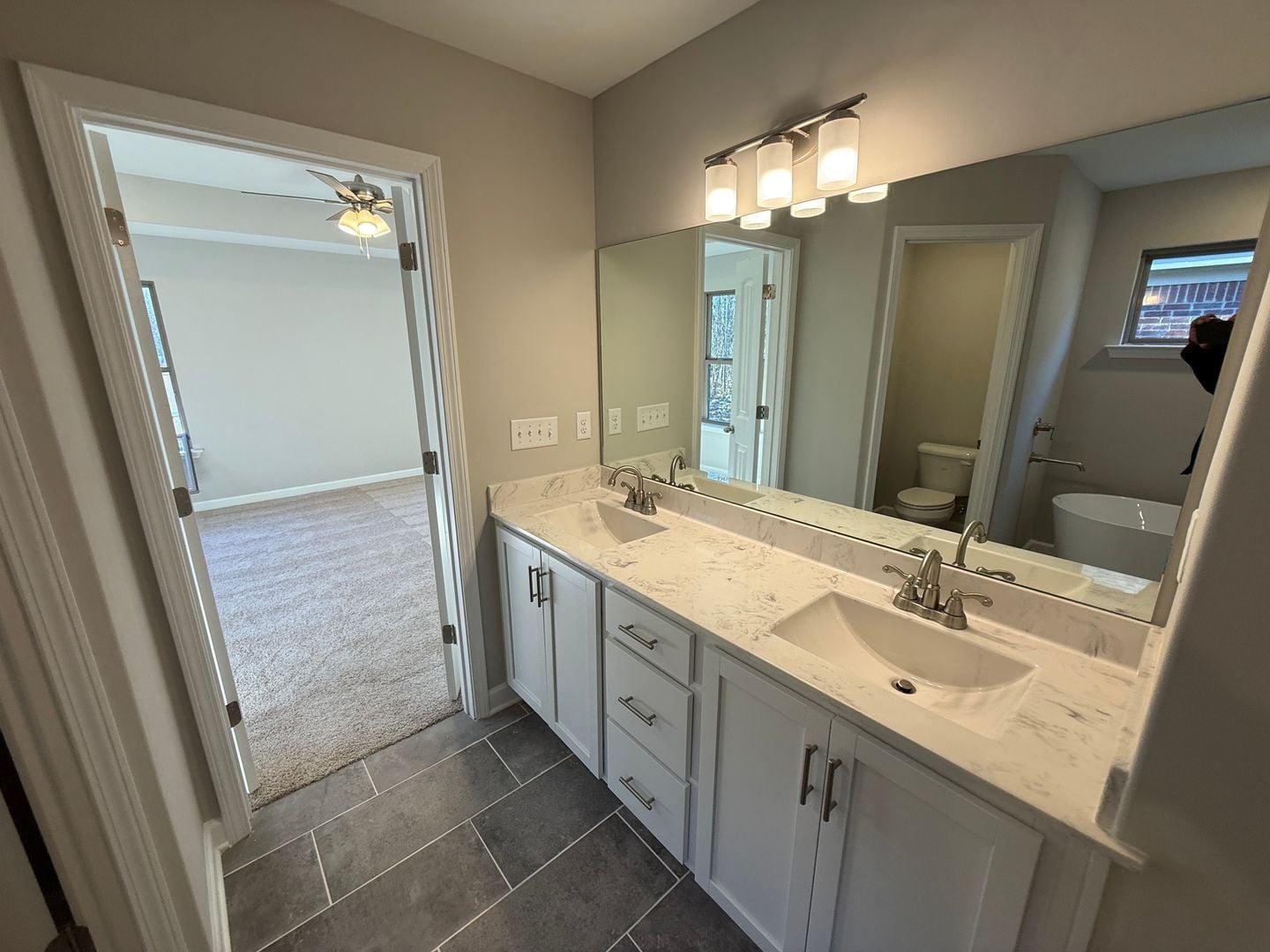 Building Photo - 9687 Bloomington Cir