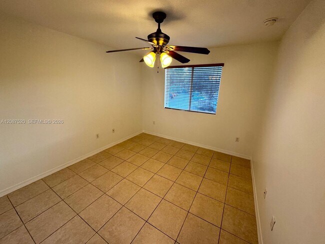 Building Photo - 6676 SW 115th Ct