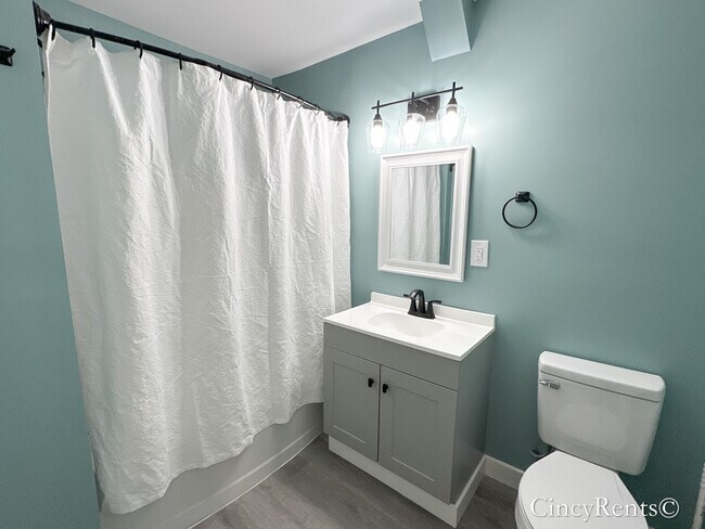 Building Photo - 416 High St