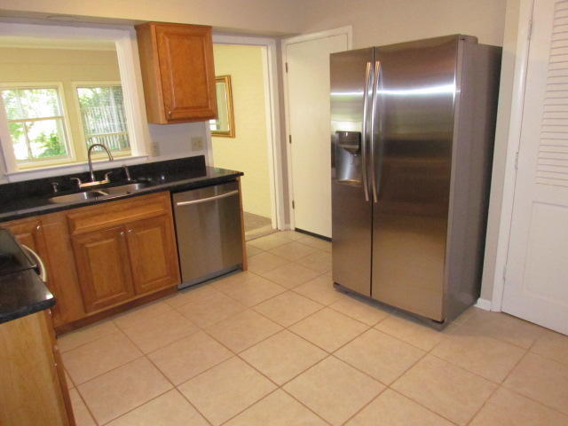Building Photo - 807 Malabu Dr