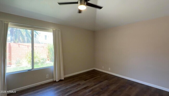 Building Photo - 7714 W Piute Ave