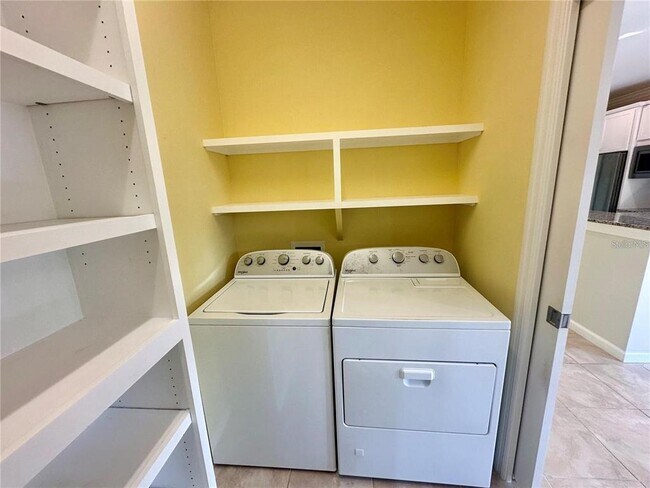 Building Photo - 17043 Hampton Falls Terrace