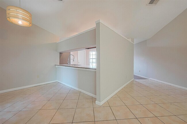 Building Photo - 19510 Westhaven Dr