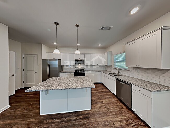 Building Photo - 53 Shelby Ct