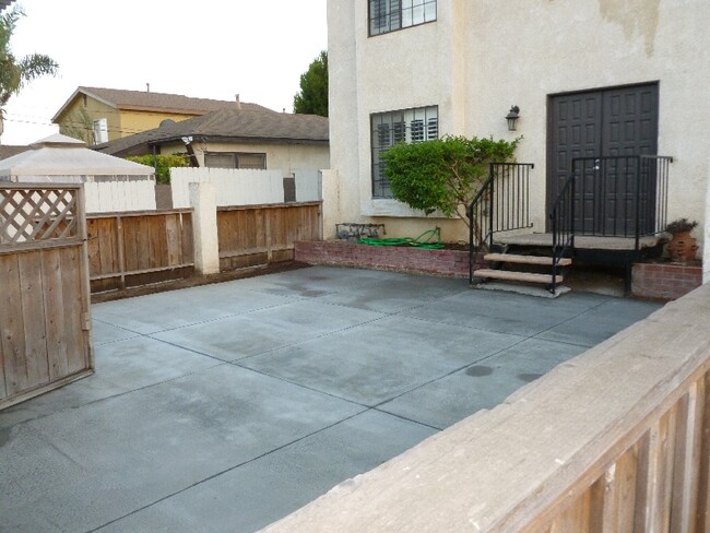 patio (now with privacy hedge) - 4748 W 170th St