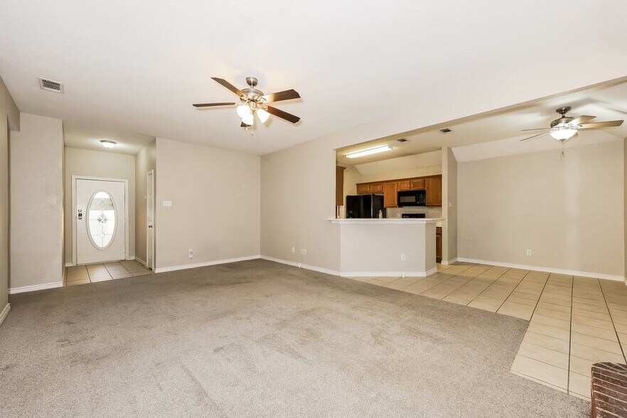 Building Photo - 1232 Clay Ln