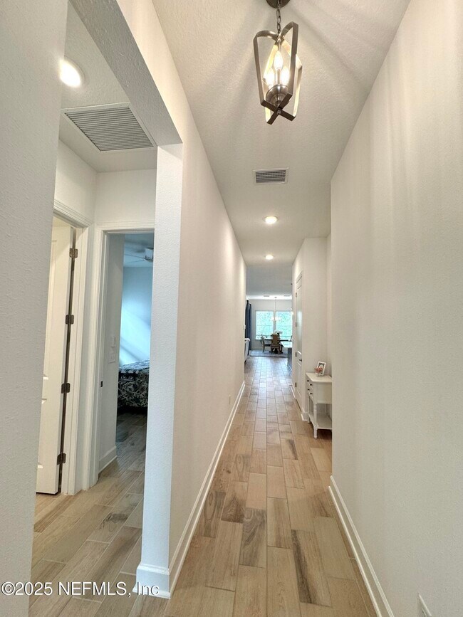 Building Photo - 97 Latham Dr