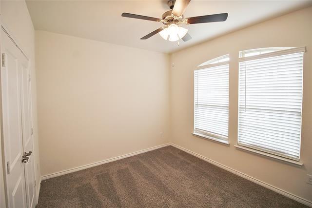 Building Photo - 4130 Ellinger Dr