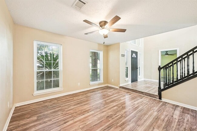 Building Photo - 10410 Springland Ct