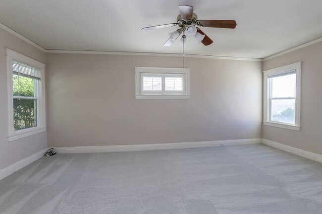 Building Photo - 3 Bed / 2 Bath charming home in upscale neighborhood near Glen Park. YouTube Tour!!